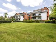 3 bedroom flat for rent in The Bishops Avenue, London, N2