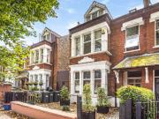 3 bedroom flat for rent in Thornton Avenue, london, W4