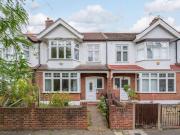 3 bedroom terraced house for rent in Thornton Road,...