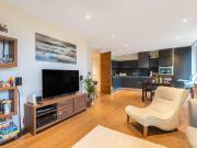 3 bedroom flat for rent in Tizzard Grove, Blackheath,...