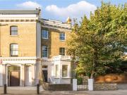 3 bedroom flat for rent in Upper Richmond Road, West...
