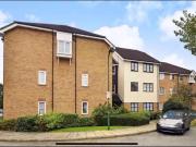 3 bedroom flat for rent in Vicars Bridge Close, Wembley, HA0 3 bedroom flat for rent in Vicars Bridge Close, Wembley, HA0