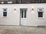 3 bedroom flat for rent in Villiers Road, Southsea, PO5