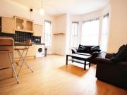 3 bedroom flat for rent in Waterloo Road, Arboretum, NG7