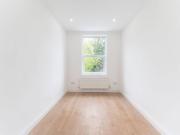 3 bedroom flat for rent in Wells House Road, North...