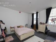 3 bedroom flat for rent in West Street, Brighton, BN1