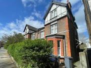 3 Bedroom Flat For Rent In Willesden Green, London