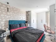 3 bedroom flat for sale