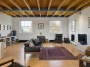 3 bedroom flat for sale