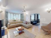 3 bedroom flat for sale