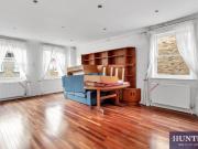 3 bedroom flat for sale