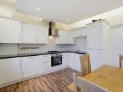 3 bedroom flat for sale