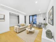 3 bedroom flat for sale