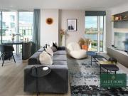 3 bedroom flat for sale