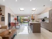 2 bedroom maisonette for sale