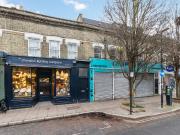 3 bedroom flat for sale