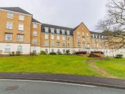 3 bedroom flat for sale