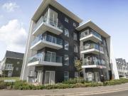 3 bedroom flat for sale