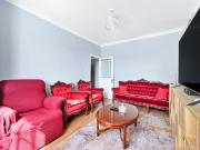 3 bedroom flat for sale