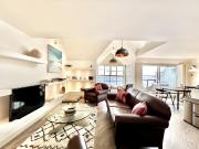 3 bedroom flat for sale