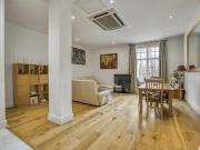 3 bedroom flat for sale