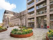 3 bedroom flat for sale