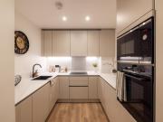 3 bedroom flat for sale