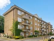 3 bedroom flat for sale