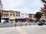 3 bedroom flat for sale