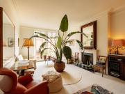 4 bedroom flat for sale