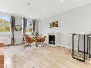 3 bedroom flat for sale