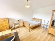 3 bedroom flat for sale