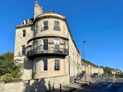 3 bedroom flat for sale