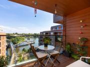 3 bedroom flat for sale