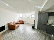 3 bedroom flat for sale