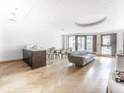 3 bedroom flat for sale