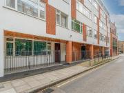 3 bedroom flat for sale