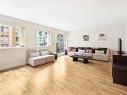 3 bedroom flat for sale