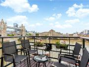 3 bedroom flat for sale