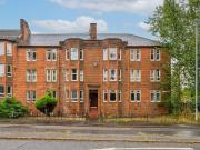 3 bedroom flat for sale