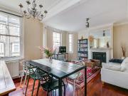 3 bedroom flat for sale