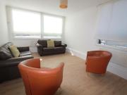 3 bedroom flat for sale
