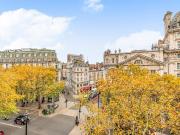 3 bedroom flat for sale