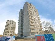 3 bedroom flat for sale