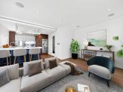 3 bedroom flat for sale