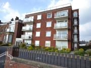 3 bedroom flat for sale