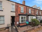 3 bedroom flat for sale