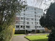 3 bedroom flat for sale