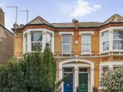 3 bedroom flat for sale