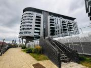 3 bedroom flat for sale